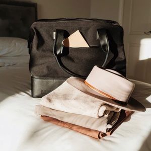 Beis Weekender Bag